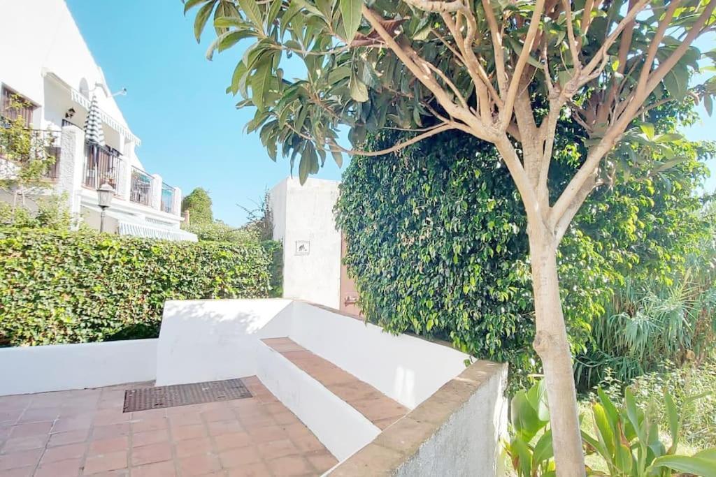 מנילבה Apartamento Entero Con Solarium En Sabinillas, Con Piscina Y Al Lado Del Puerto De La Duquesa מראה חיצוני תמונה
