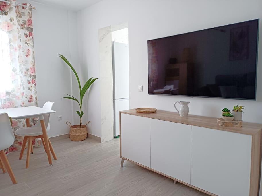 מנילבה Apartamento Entero Con Solarium En Sabinillas, Con Piscina Y Al Lado Del Puerto De La Duquesa מראה חיצוני תמונה